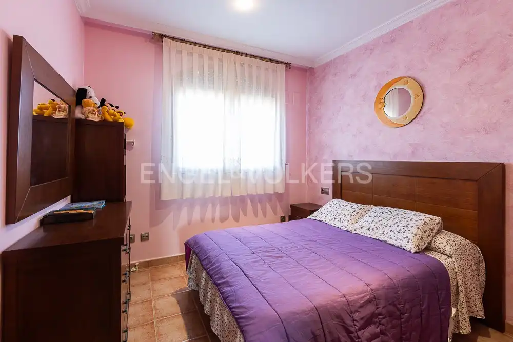 Habitación de Casa o chalet en venta en Náquera con Aire acondicionado, Calefacción y Jardín privado