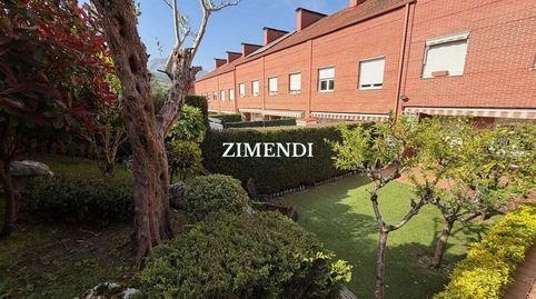 Foto 4 de Casa adosada en venta en Durango, Bizkaia