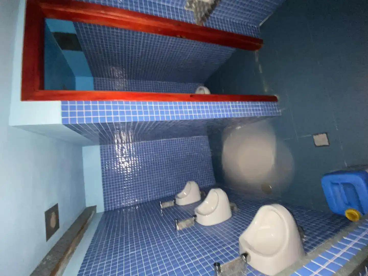 Badezimmer von Geschaftsraum zum Verkauf in Santa Comba
