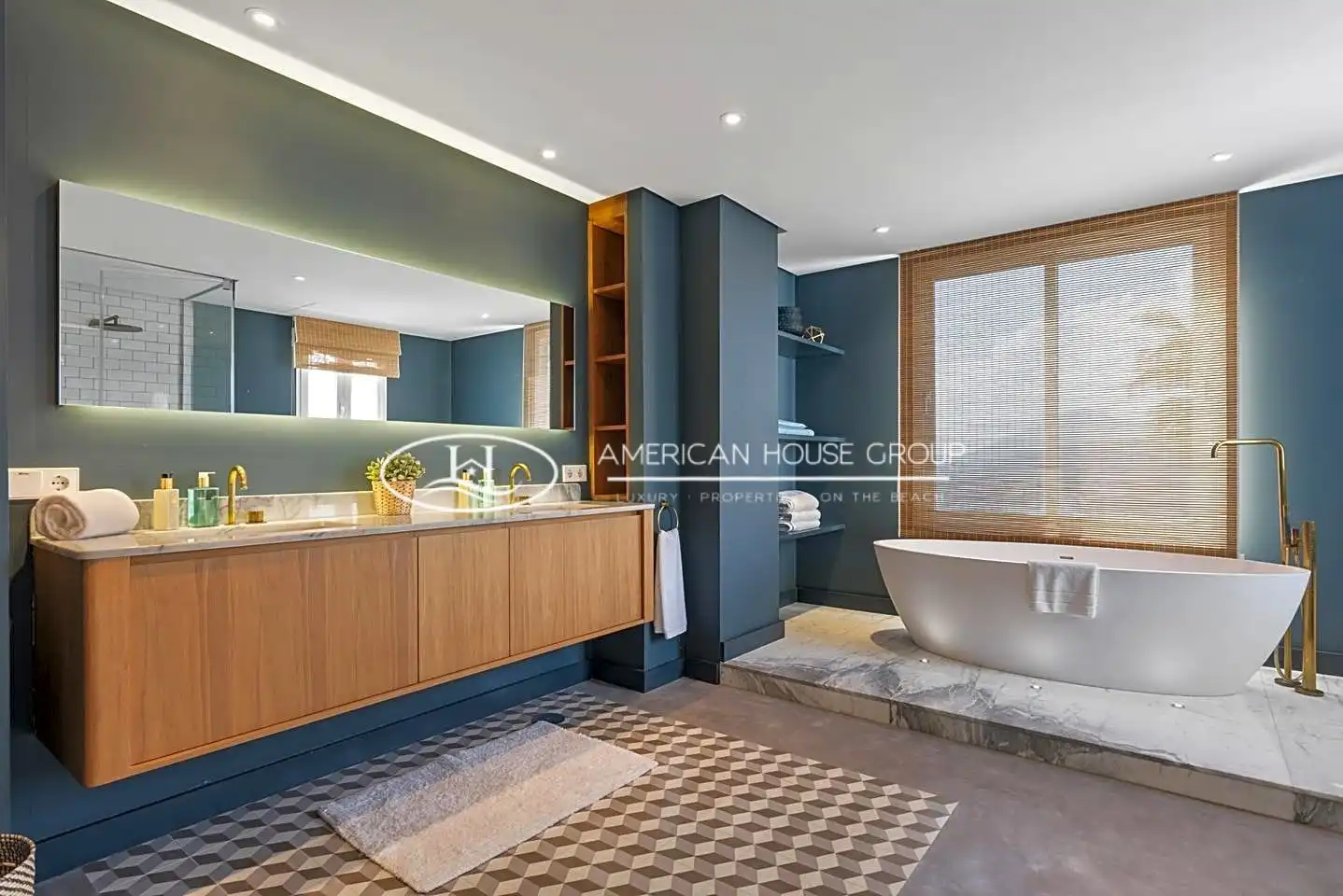 Baño de Dúplex en venta en Benahavís con Aire acondicionado y Terraza