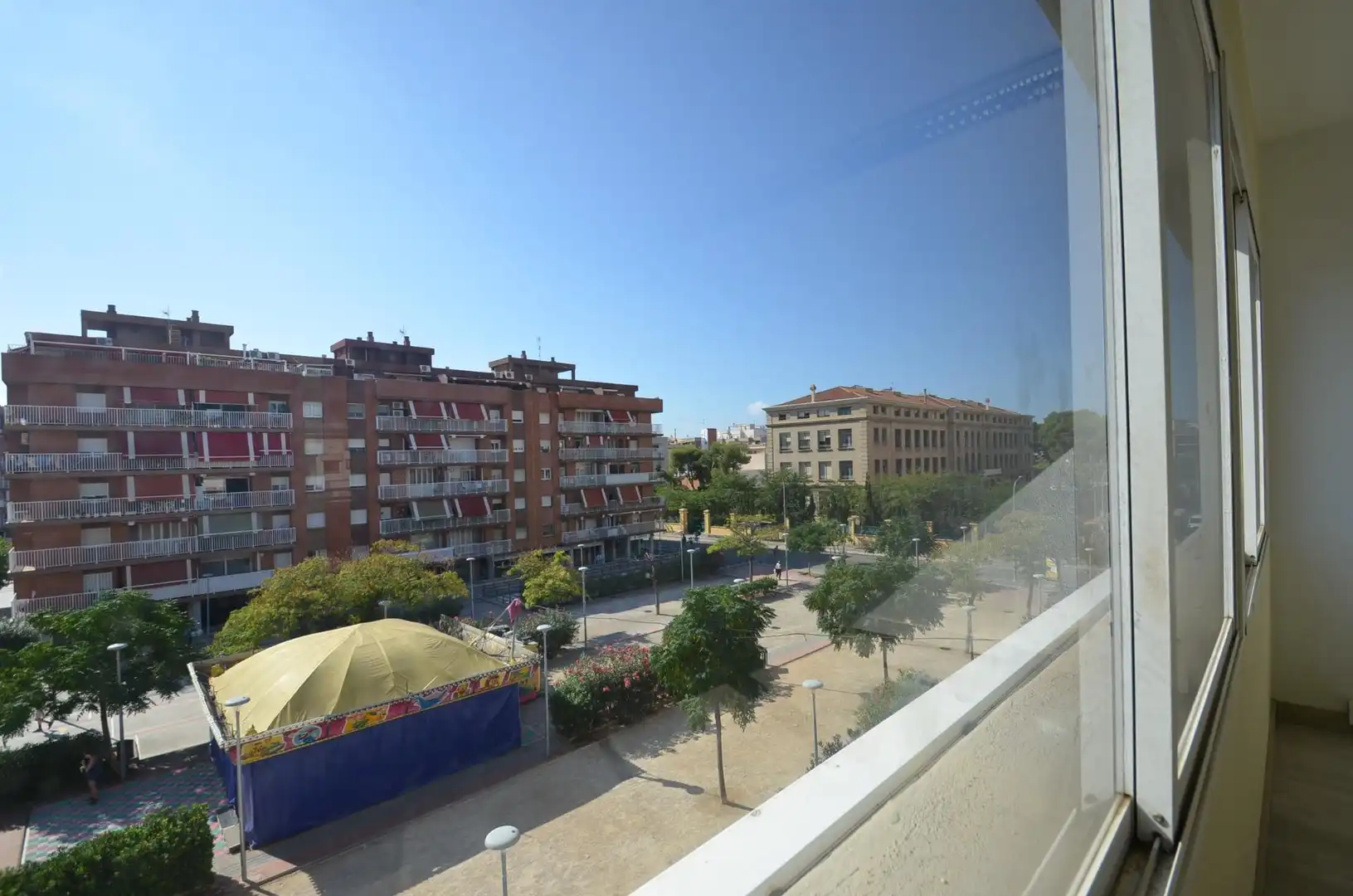 Local en venta en Plaza Soler Carbonell, 28, Centre Vila