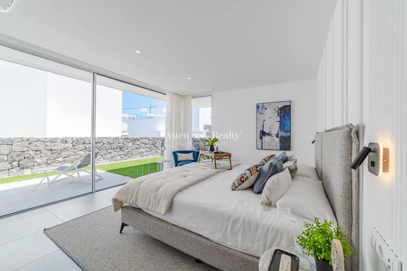Habitación de Casa o chalet en venta en Adeje con Aire acondicionado, Calefacción y Jardín privado