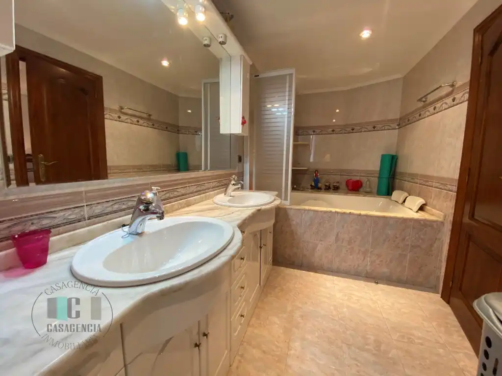 Maisonette zur Miete in Castellón de la Plana / Castelló de la Plana, Castellón