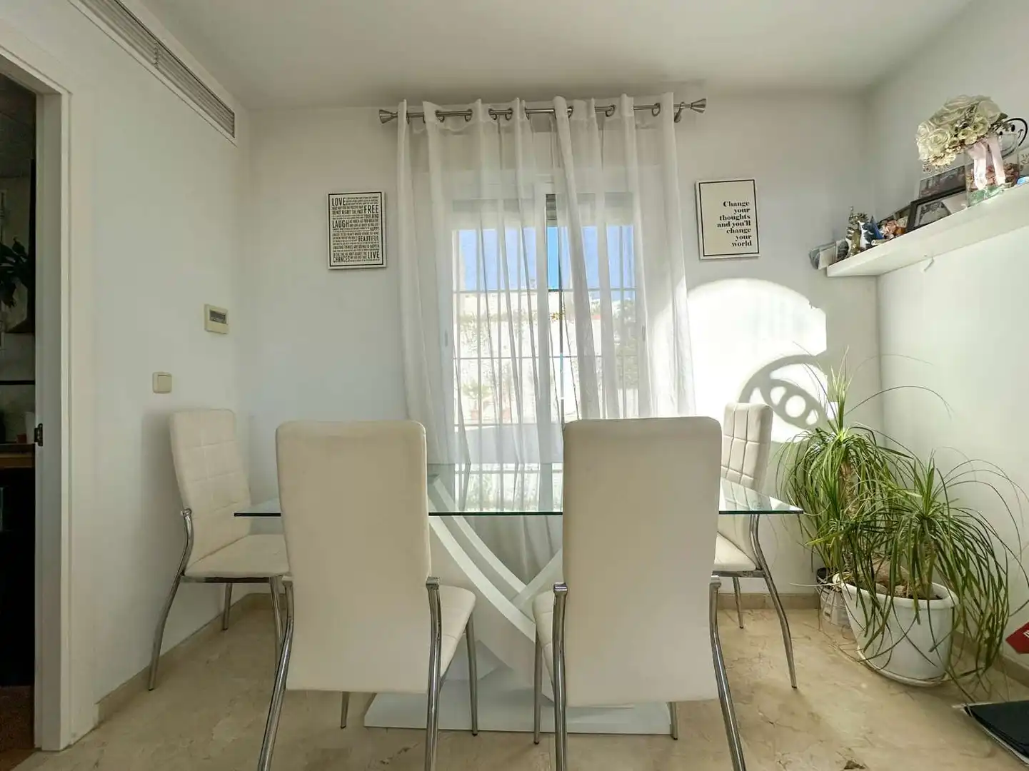 Esszimmer von Einfamilien-Reihenhaus zum Verkauf in Salobreña mit Terrasse und Schwimmbad