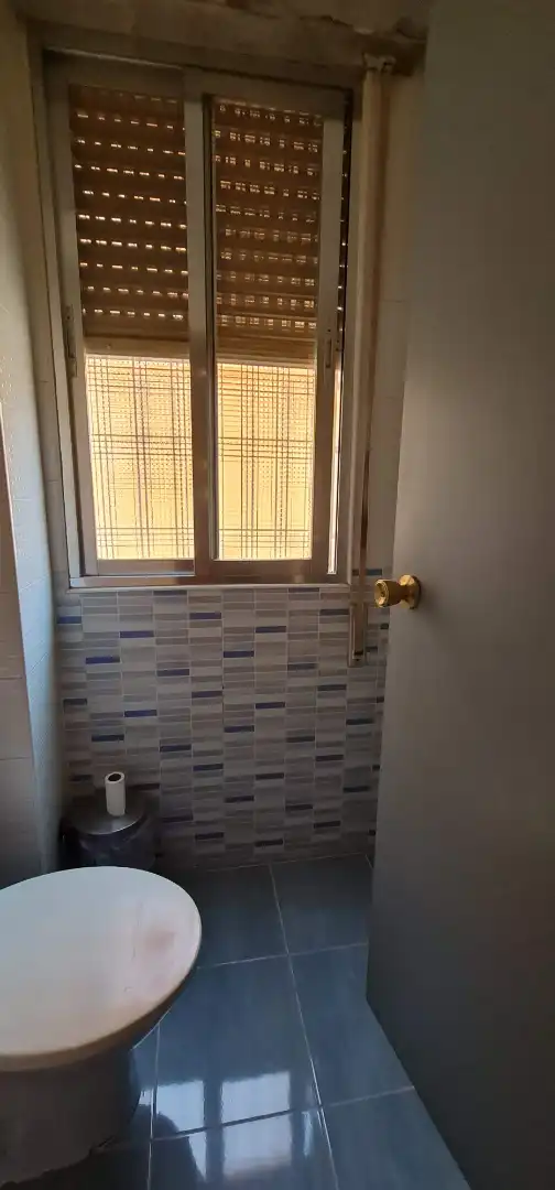 Baño de Piso en venta en Madrid con Aire acondicionado, Calefacción y Internet