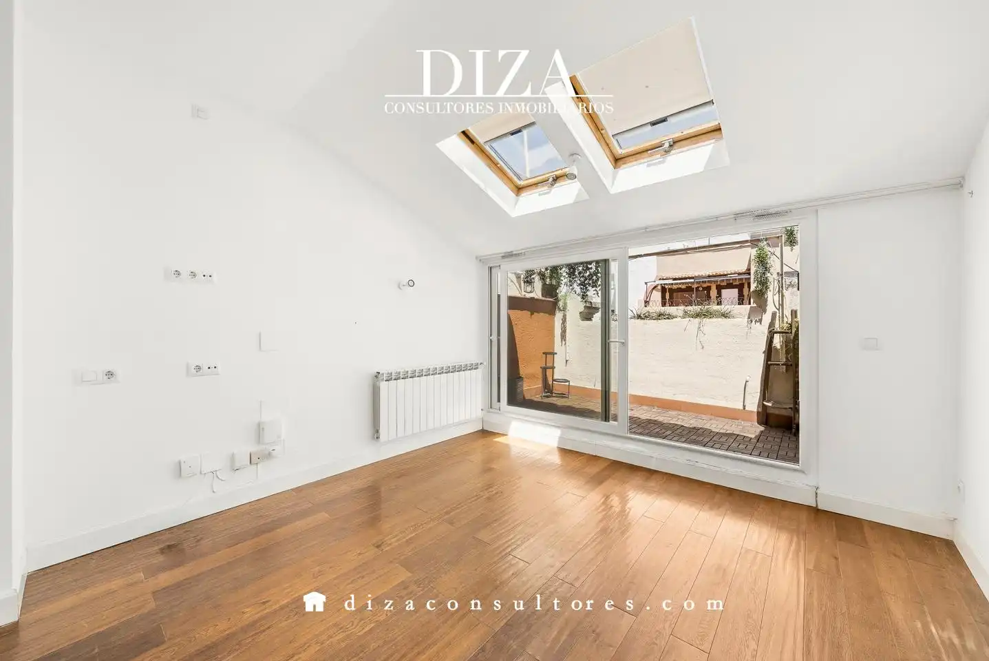 Penthouse with lift for sale in De Bravo Murillo, imagen 4