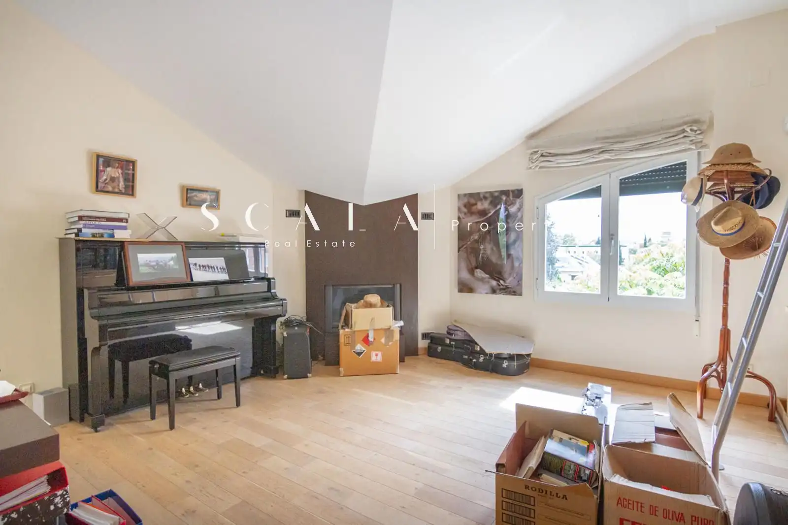 Houses for rent in SAXIFRAGA, Castilla