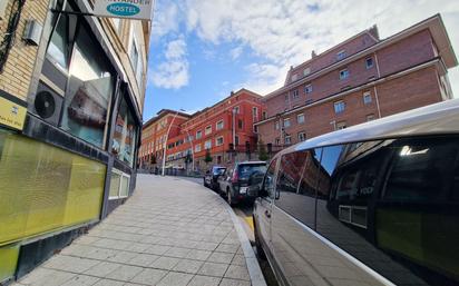 Vista exterior de Local en venda en Santander