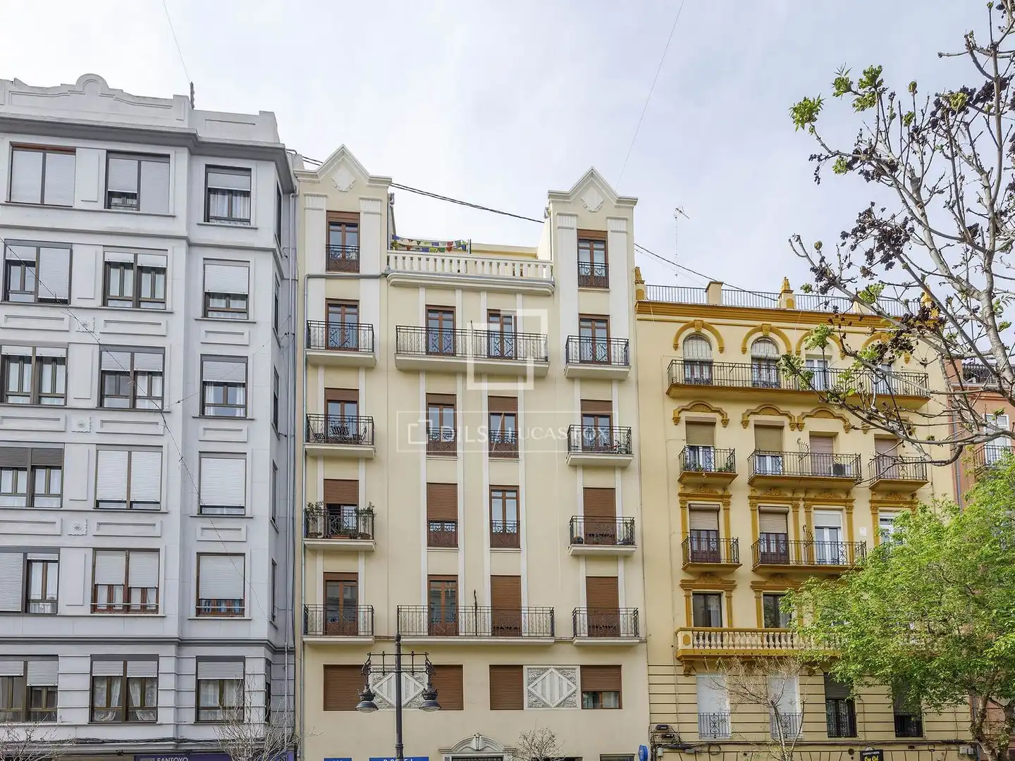 Vista exterior de Pis en venda en Valencia amb Aire condicionat i Calefacció