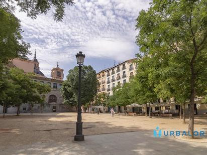 Vista exterior de Pis en venda en  Madrid Capital amb Calefacció i Moblat