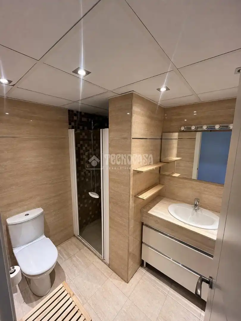 Bathroom of Flat for sale in Mérida  with Air Conditioner and Heating