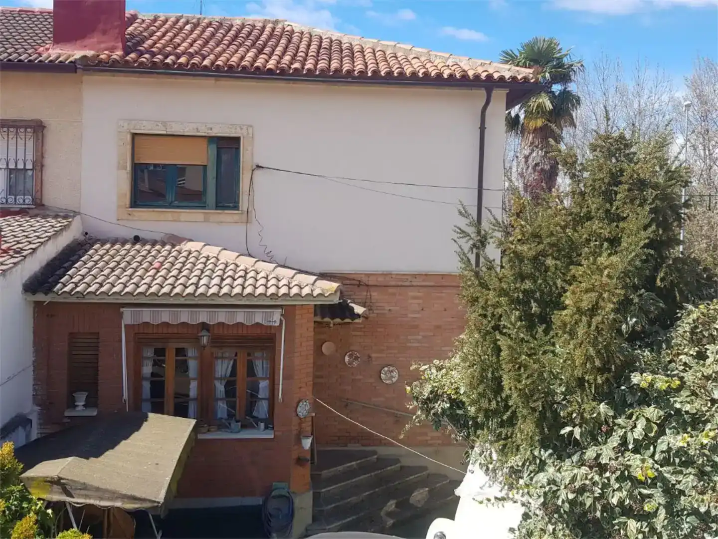 Vista exterior de Pis en venda en El Carmen - Casas del Hogar