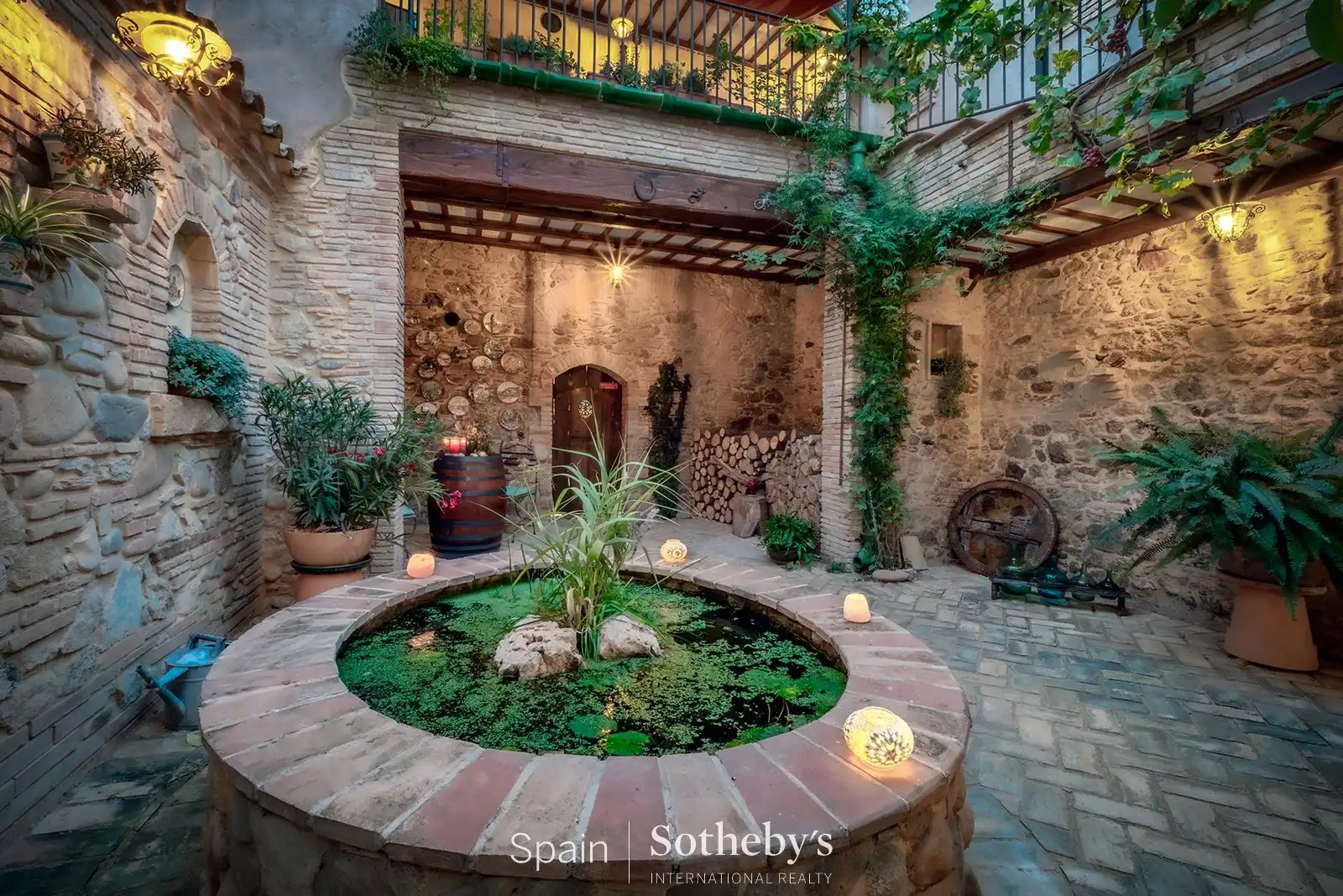 Casa bifamiliare con giardino in vendita a Castelló d'Empúries, imagen 6