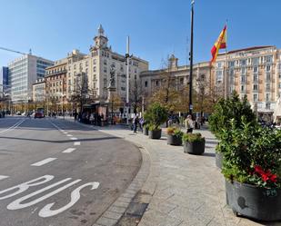 Vista exterior de Pis de lloguer en  Zaragoza Capital amb Aire condicionat, Calefacció i Moblat