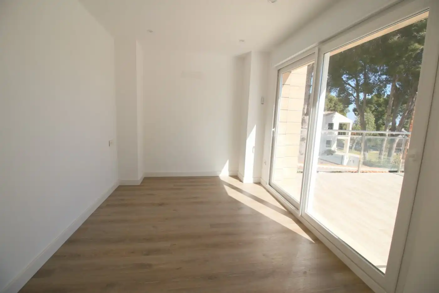 Habitación de Casa o chalet en venta en La Nucia con Aire acondicionado, Calefacción y Jardín privado
