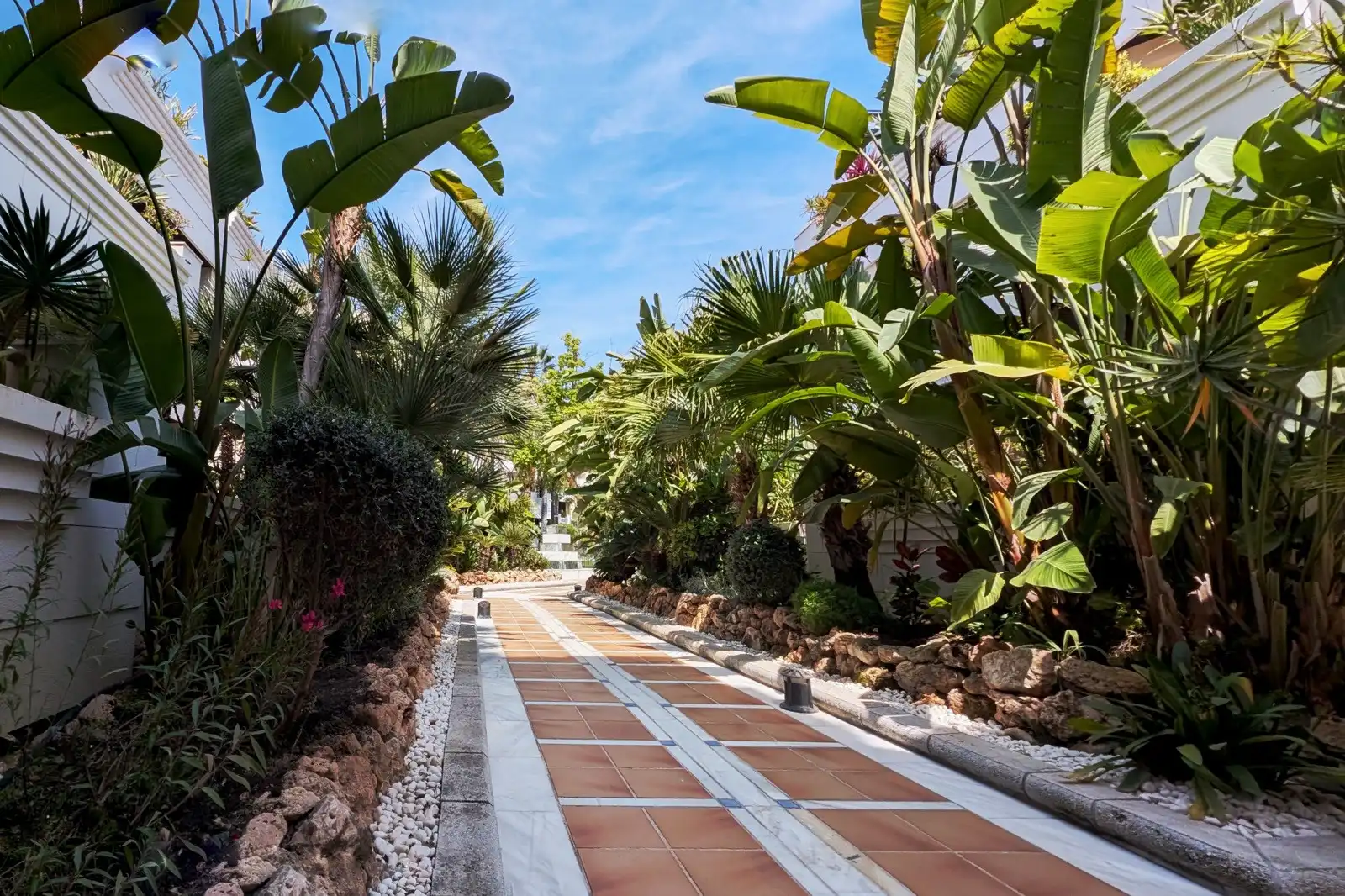 Terraza de Planta baja en venta en Marbella con Aire acondicionado, Terraza y Trastero