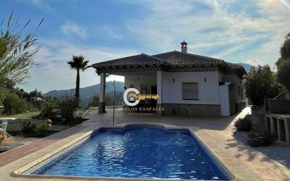 Vista exterior de Casa o xalet en venda en Cómpeta amb Jardí privat, Terrassa i Piscina