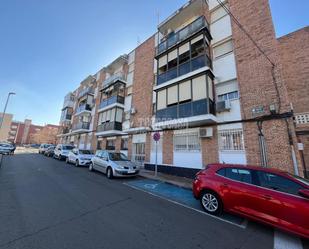 Vista exterior de Pis en venda en Puertollano amb Aire condicionat