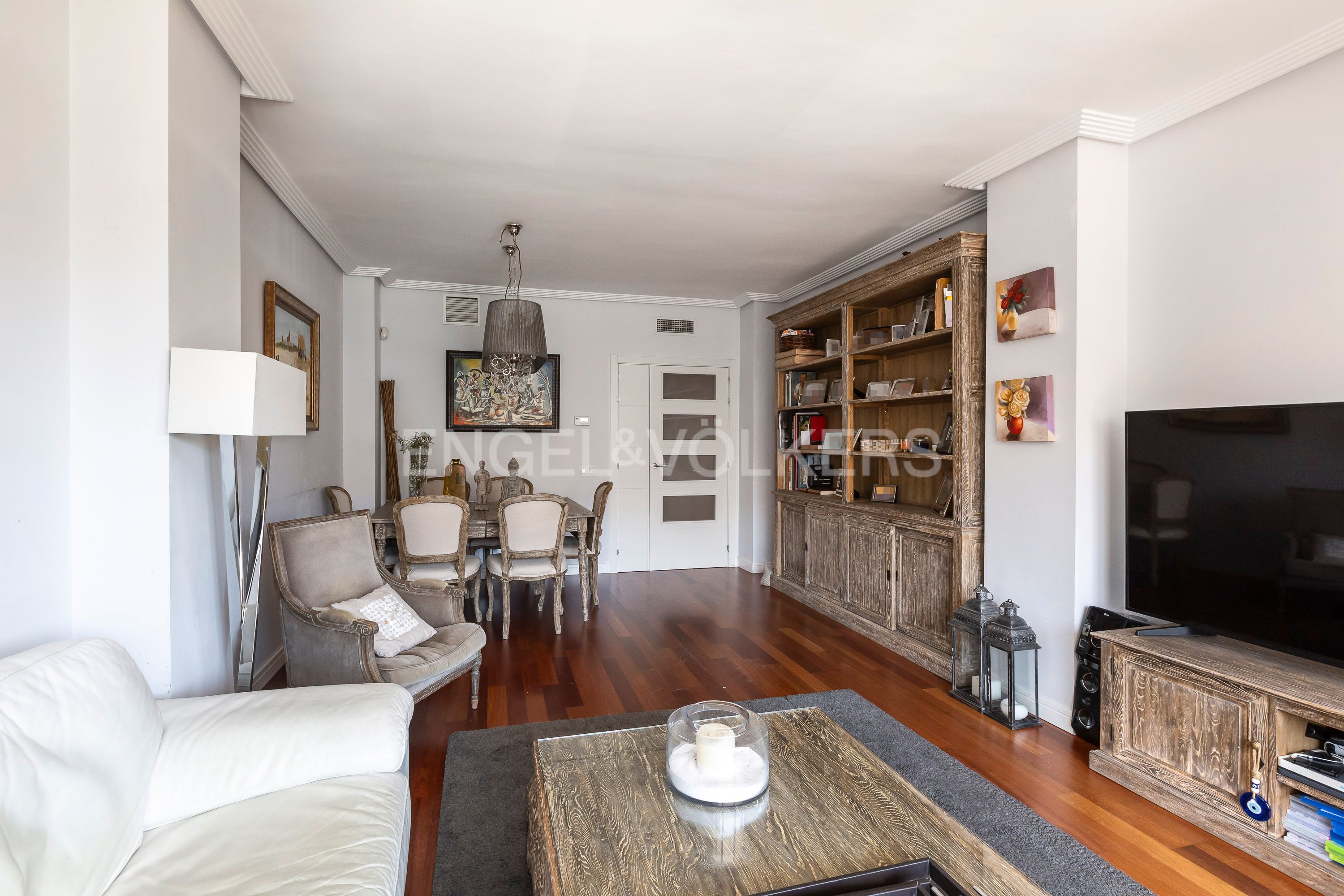 Living room of Apartment for sale in Alcobendas  with Air Conditioner, Heating and Parquet flooring