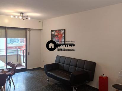 Sala d'estar de Pis de lloguer en  Albacete Capital amb Calefacció i Balcó