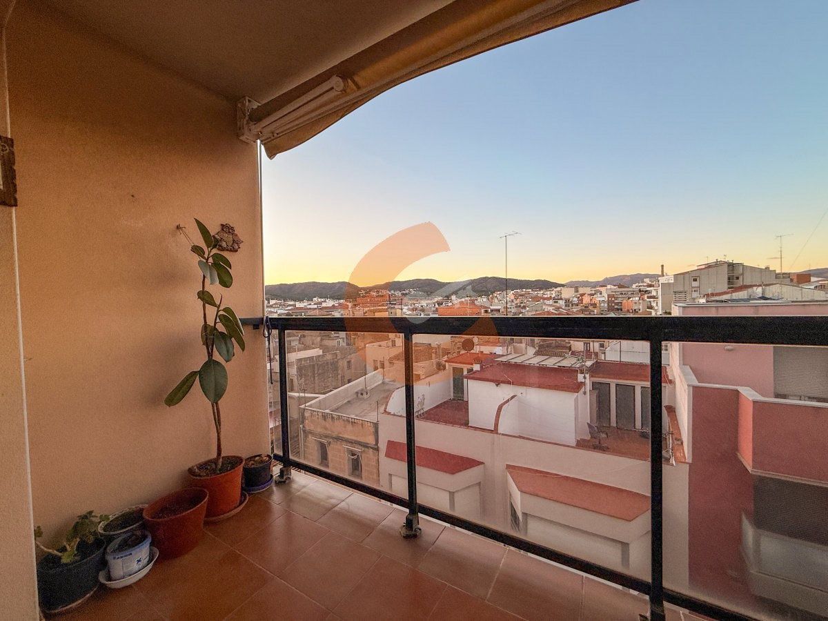 Terraza de Piso en venta en El Vendrell con Calefacción y Balcón