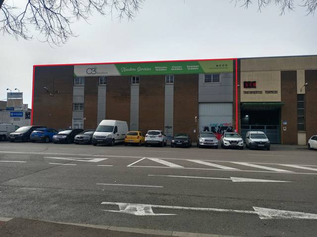 Nave industrial en Alquiler en Barcelona - Carrer de Fra Juníper Serra, 79 en El Bon Pastor