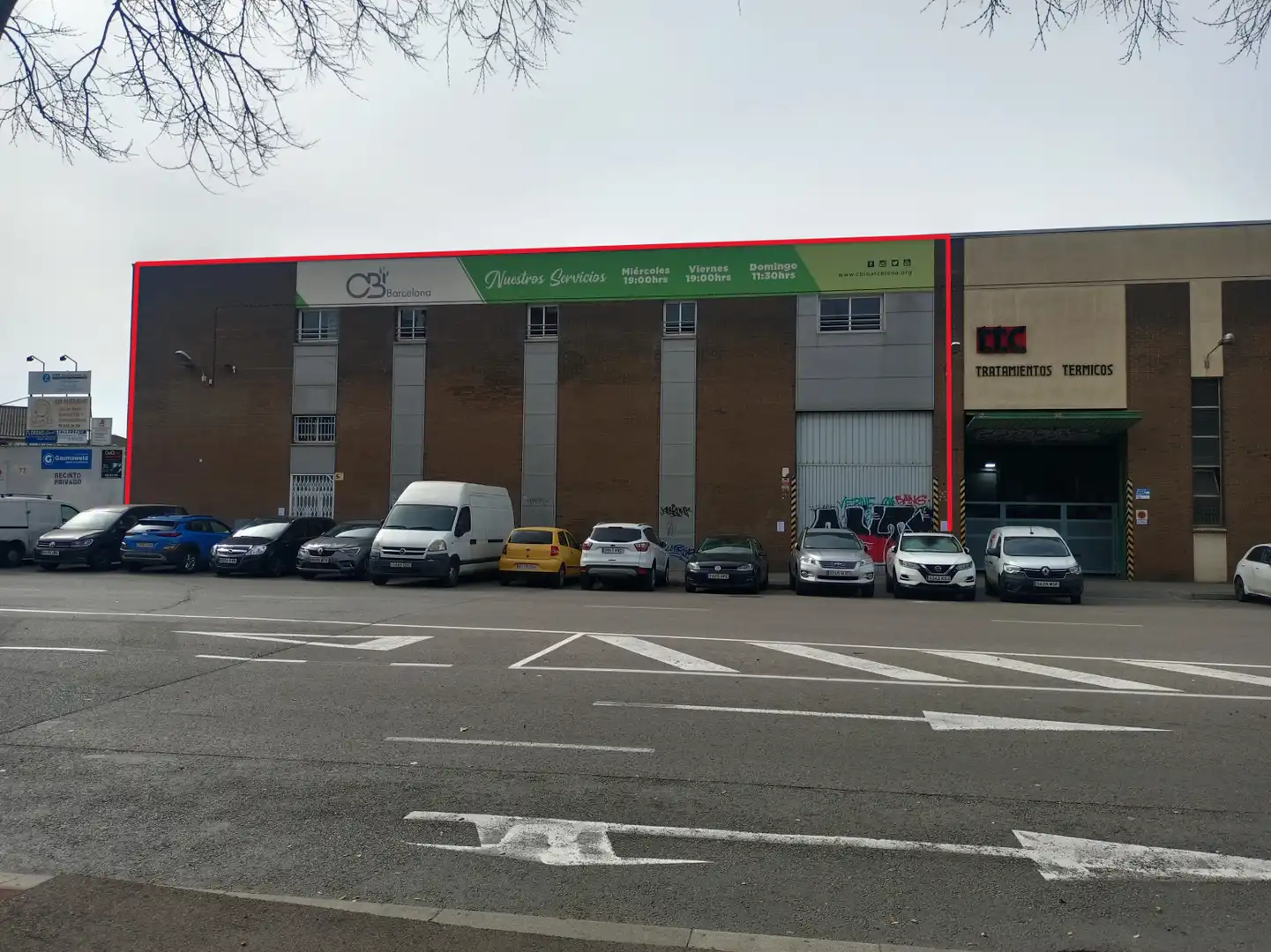 Nau industrial de lloguer a Barcelona - Carrer de Fra Juníper Serra 79