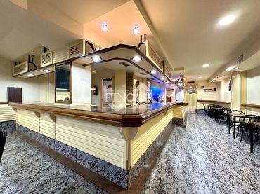 Local comercial en venda a Calle Comandante Villar