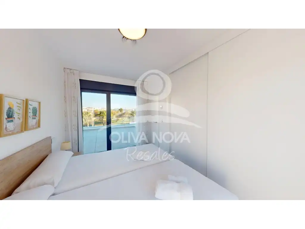 Detached homes for sale in Calle Degas, Oliva Nova