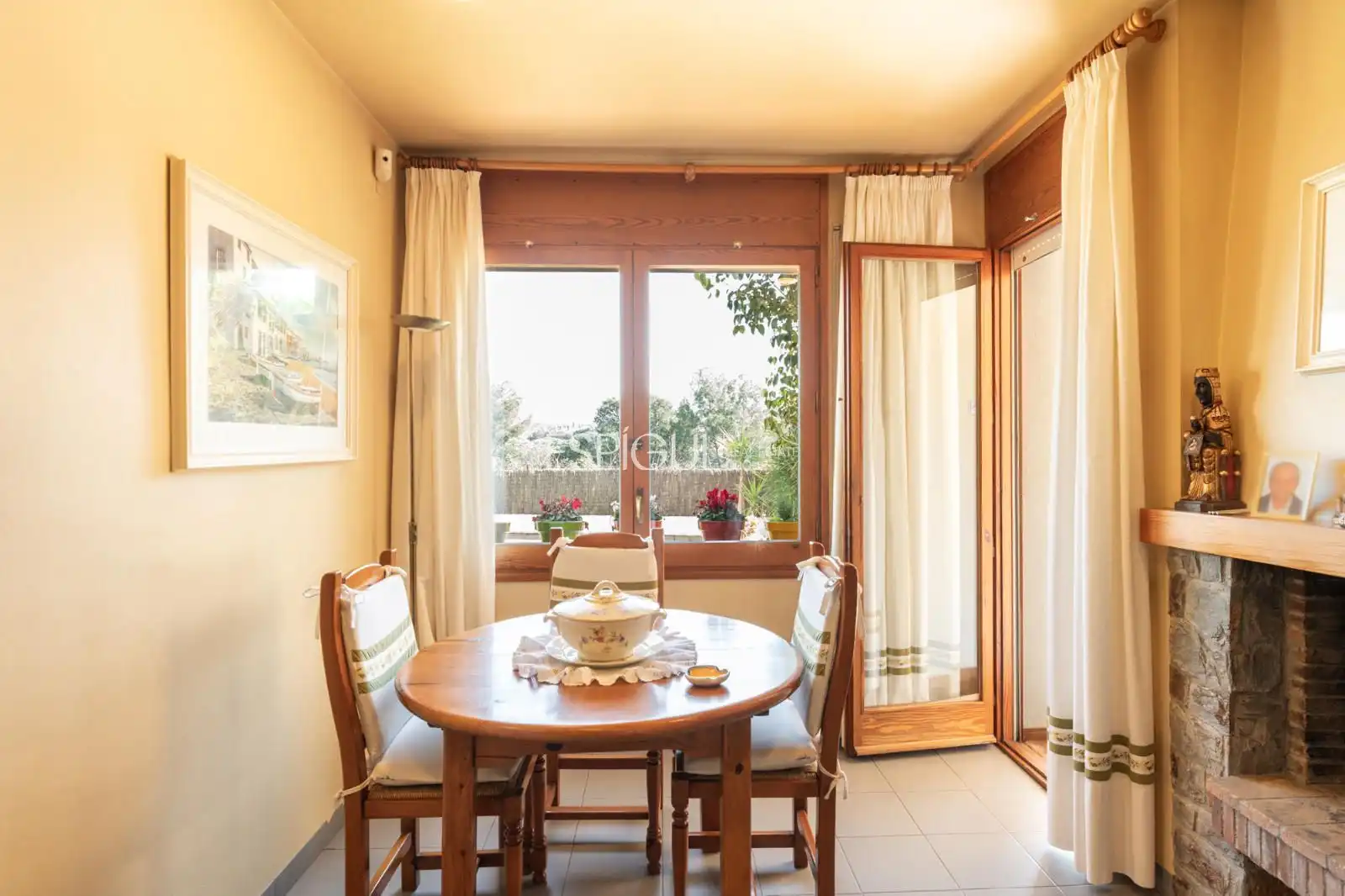 Dining room of Houses for sale in Sant Cugat del Vallès  with Air Conditioner, Heating and Parquet flooring