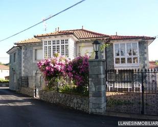 Exterior view of Country house for sale in Llanes