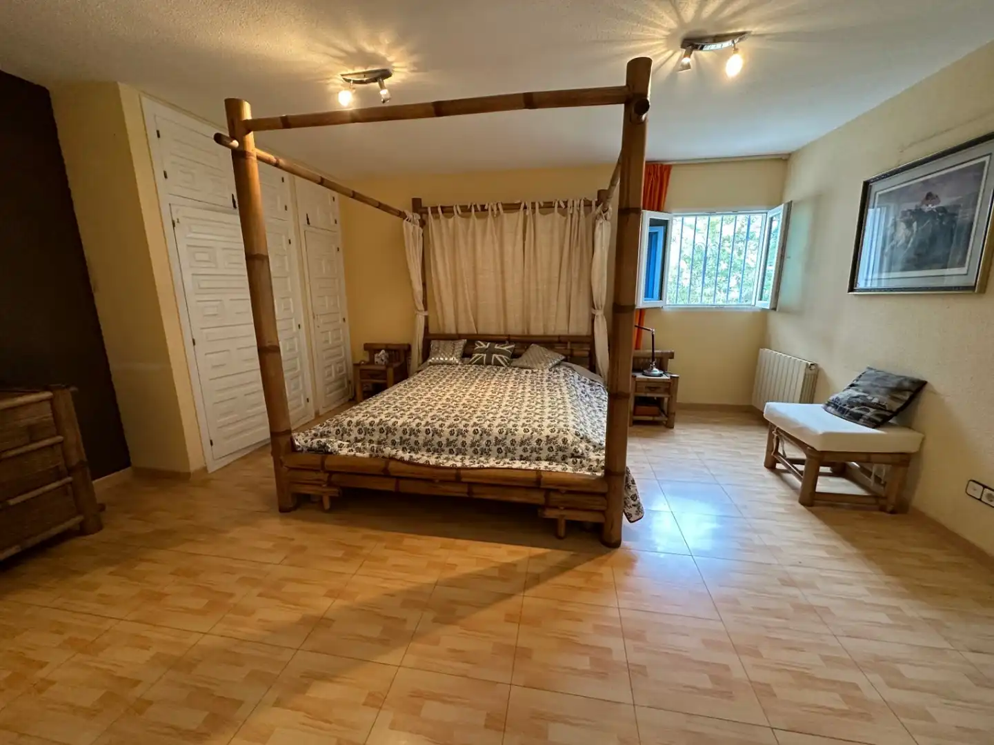Dormitori de Casa o xalet en venda en Alcalà de Xivert amb Aire condicionat, Calefacció i Jardí privat