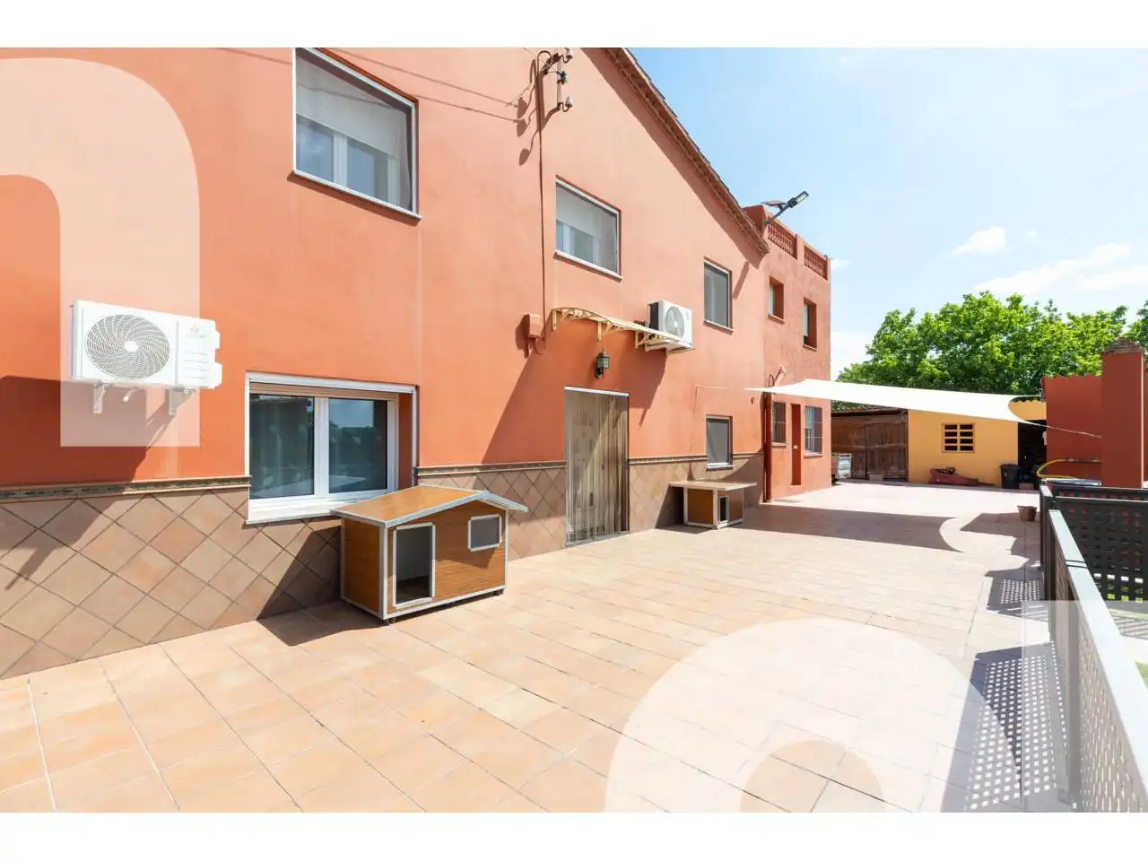 Exterior view of Country homes for sale in Les Franqueses del Vallès  with Air Conditioner, Heating and Private garden