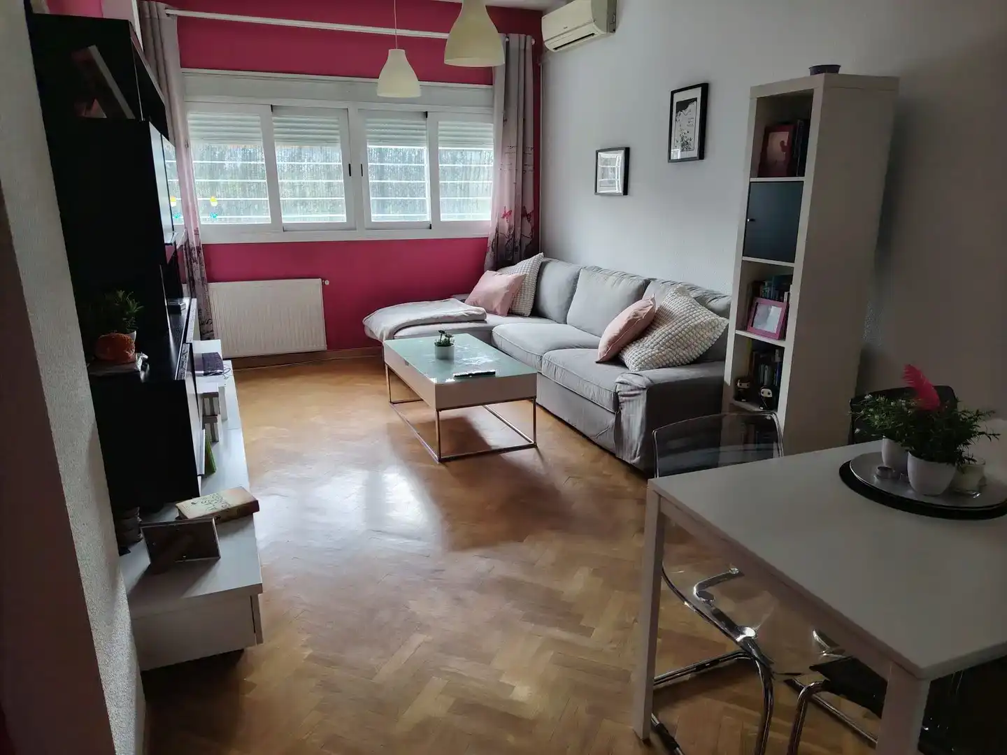 Sala d'estar de Pis en venda en Getafe amb Aire condicionat