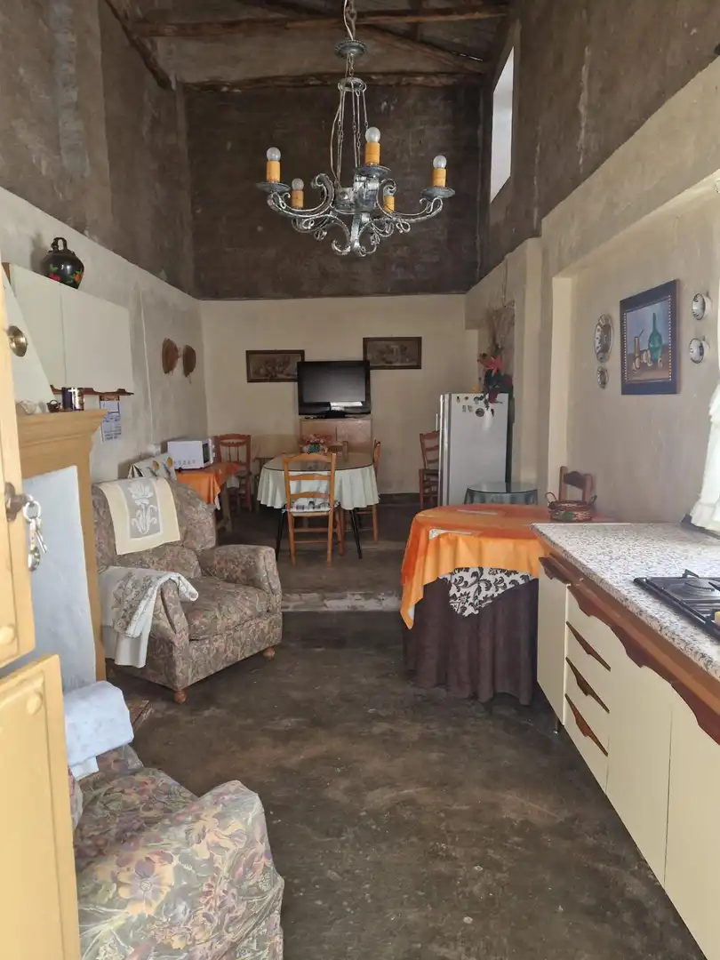 Menjador de Casa adosada en venda en Jayena amb Traster, Moblat i Balcó