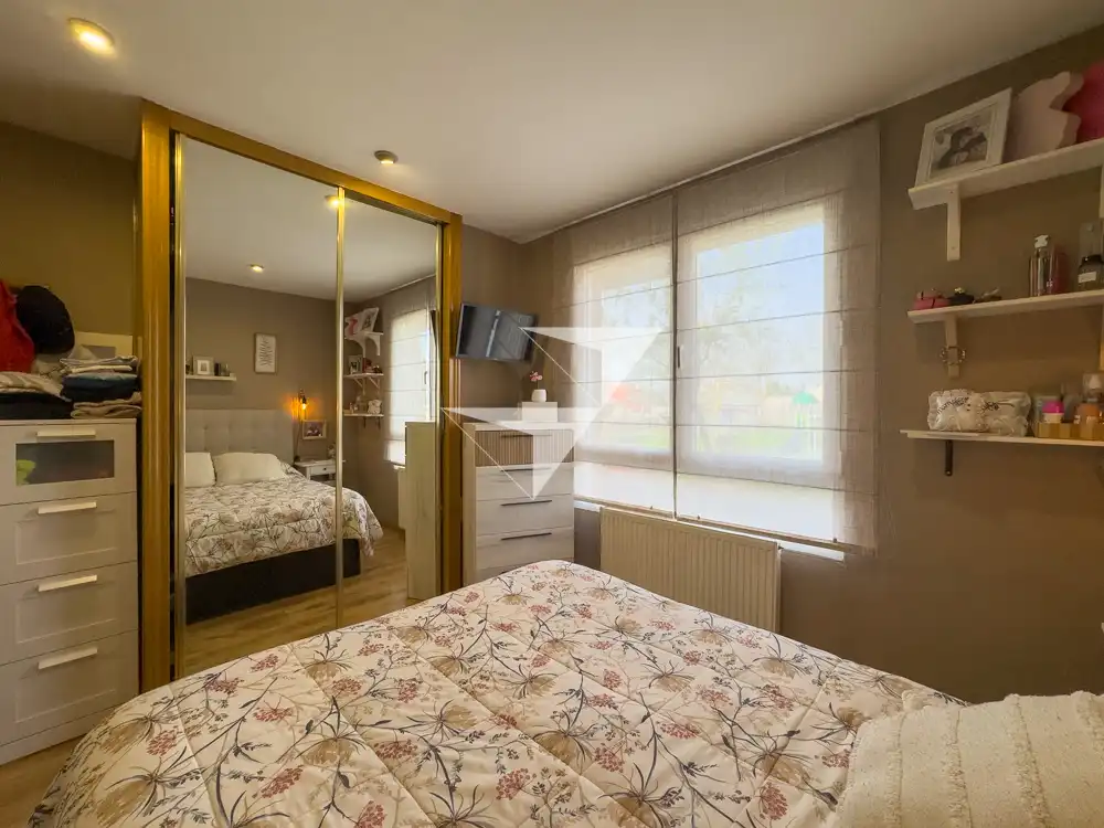 Habitación de Apartamento en venta en Villagonzalo Pedernales con Trastero