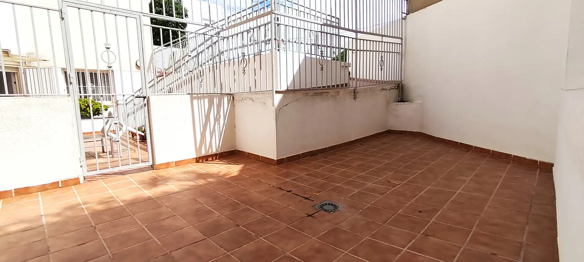 Terrace of Ground floor for sale in Alicante / Alacant  with Terrace and Community pool