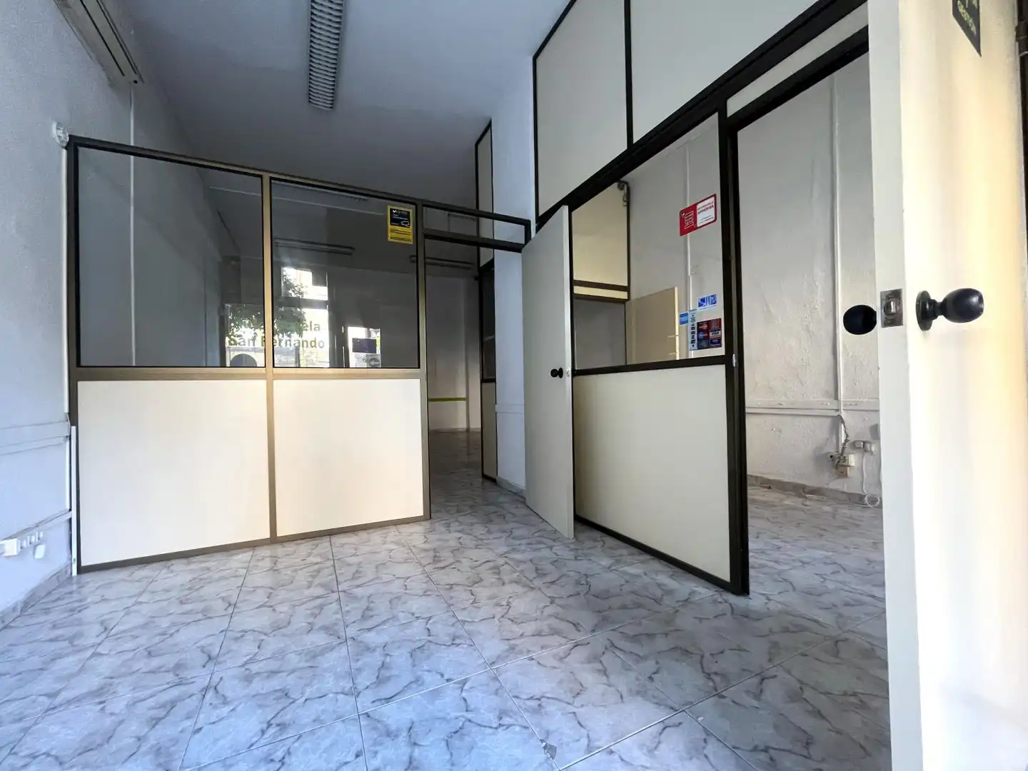 Local de alquiler en Sevilla con Aire acondicionado