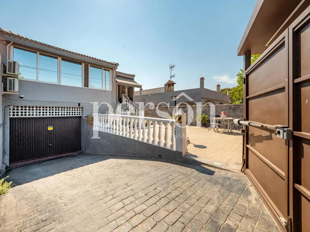 Terrace of Houses for sale in Torrent  with Air Conditioner, Private garden and Terrace