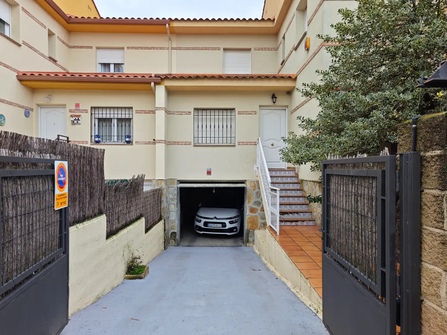 Adossat amb terrassa en venda a Cedillo del Condado, imagen 10