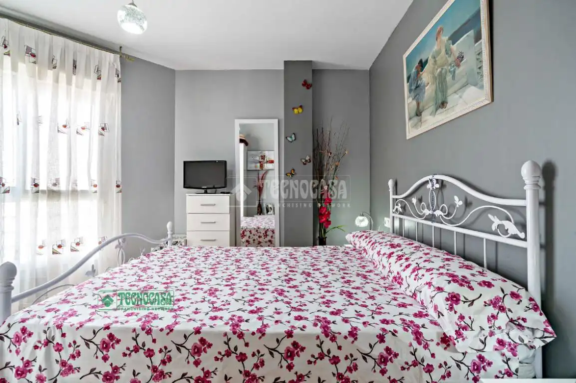 Habitación de Piso en venta en El Ejido con Terraza