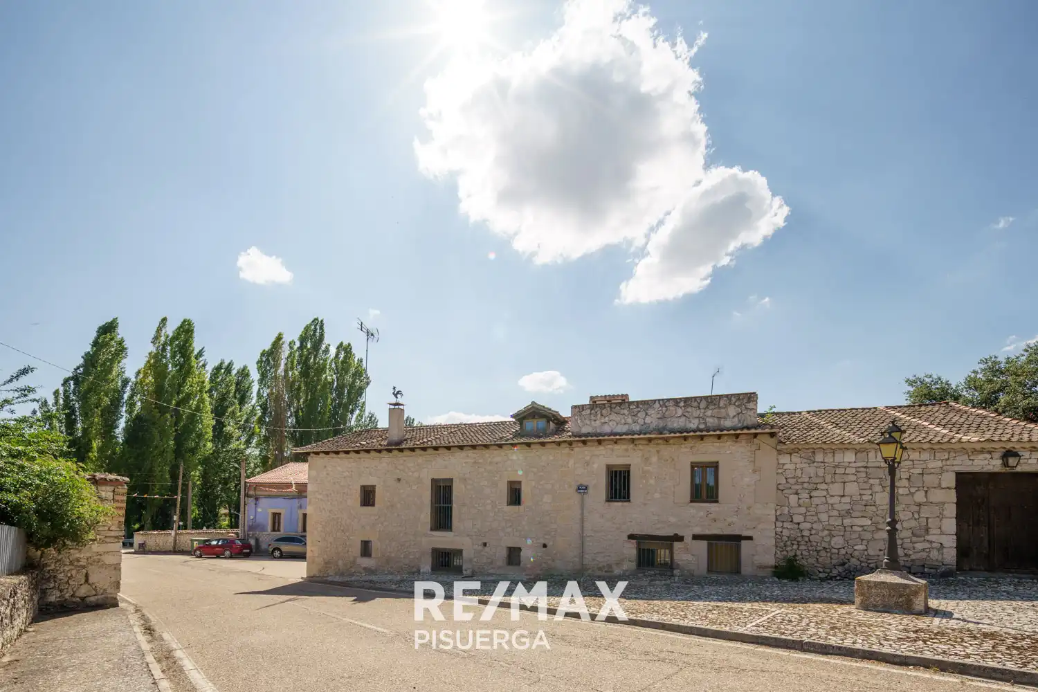 Vista exterior de Finca rústica en venda en Torrescárcela amb Terrassa, Traster i Moblat