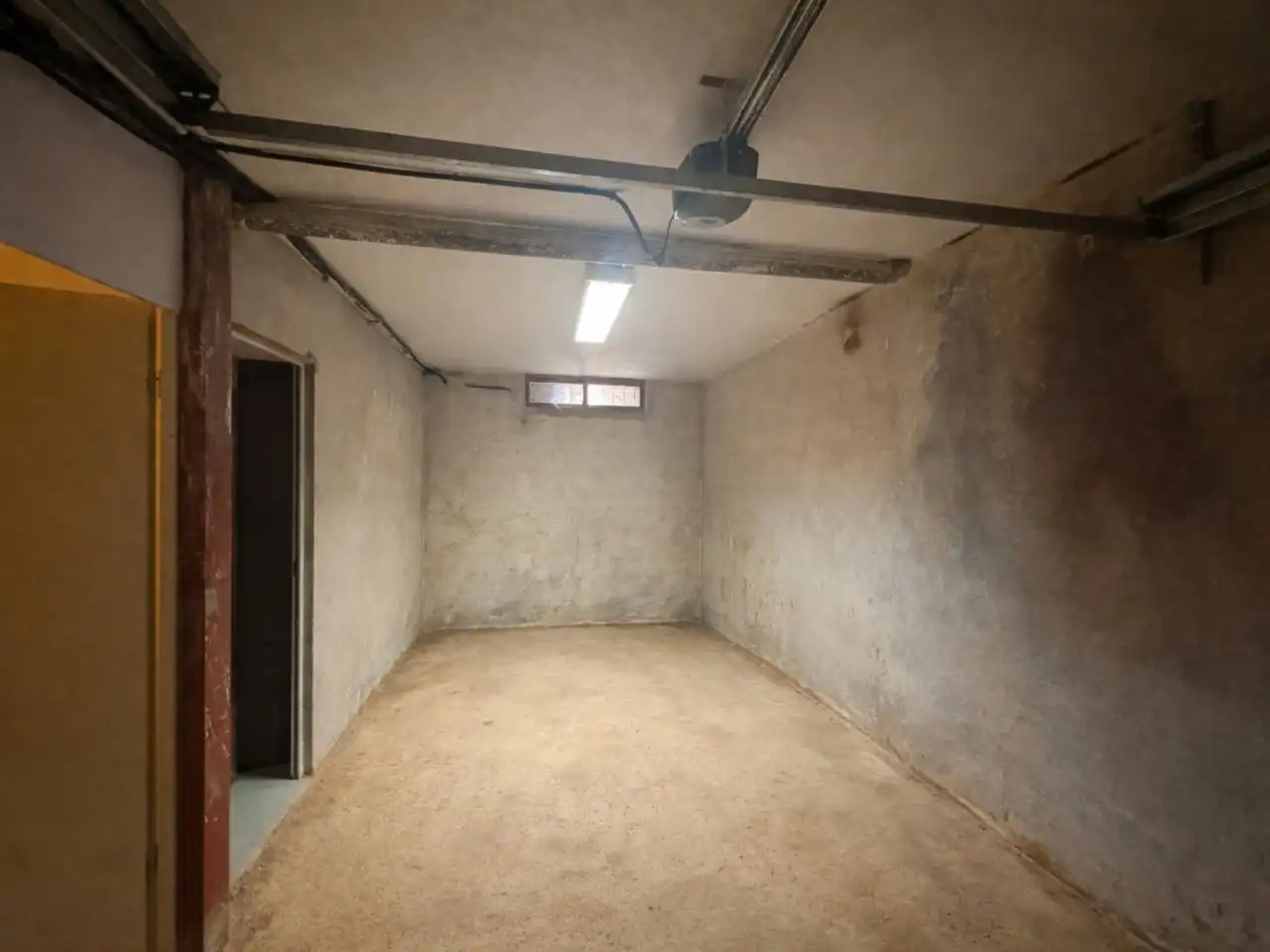 Haus oder Chalet zum Verkauf in Guadalajara mit Heizung, Privatgarten und Parkett