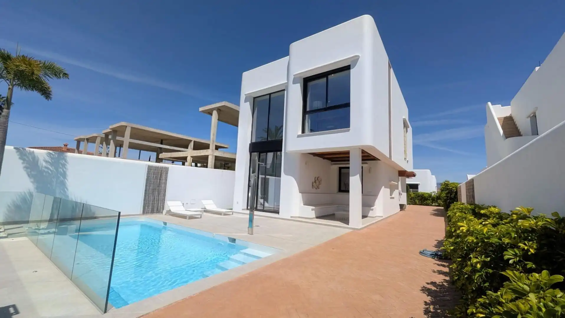 Exterior view of Houses for sale in L'Alfàs del Pi  with Air Conditioner, Heating and Terrace