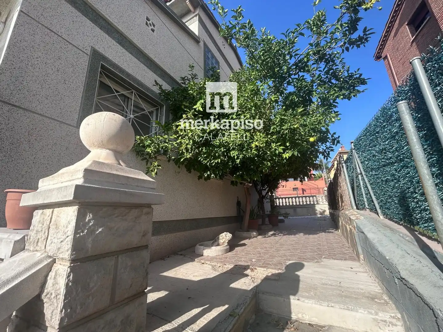 Exterior view of Houses for sale in El Vendrell  with Heating, Terrace and Storage room