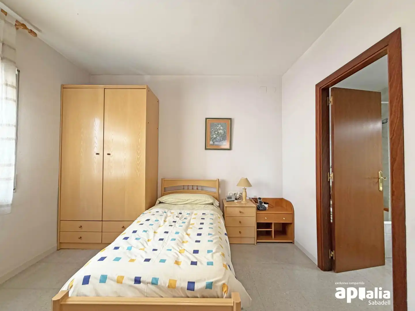 Habitación de Piso en venta en Sabadell con Calefacción y Balcón