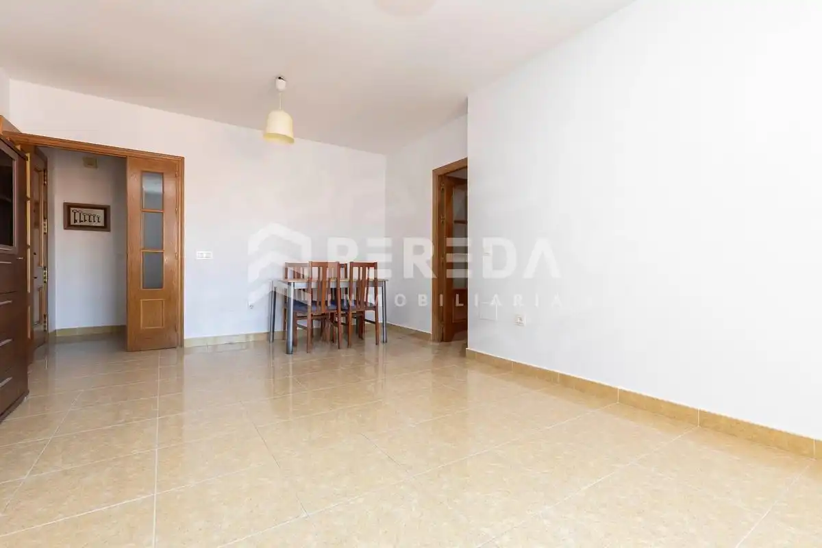 Vista exterior de Piso en venta en Roquetas de Mar con Aire acondicionado