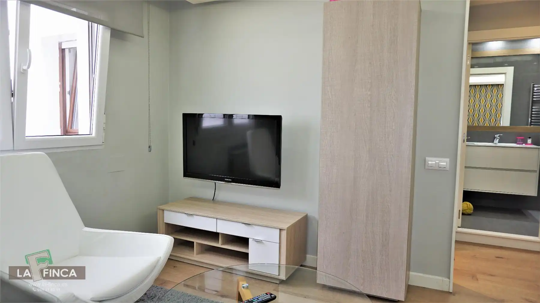 Wohnzimmer von Wohnungen zur Miete in Oviedo  mit Heizung