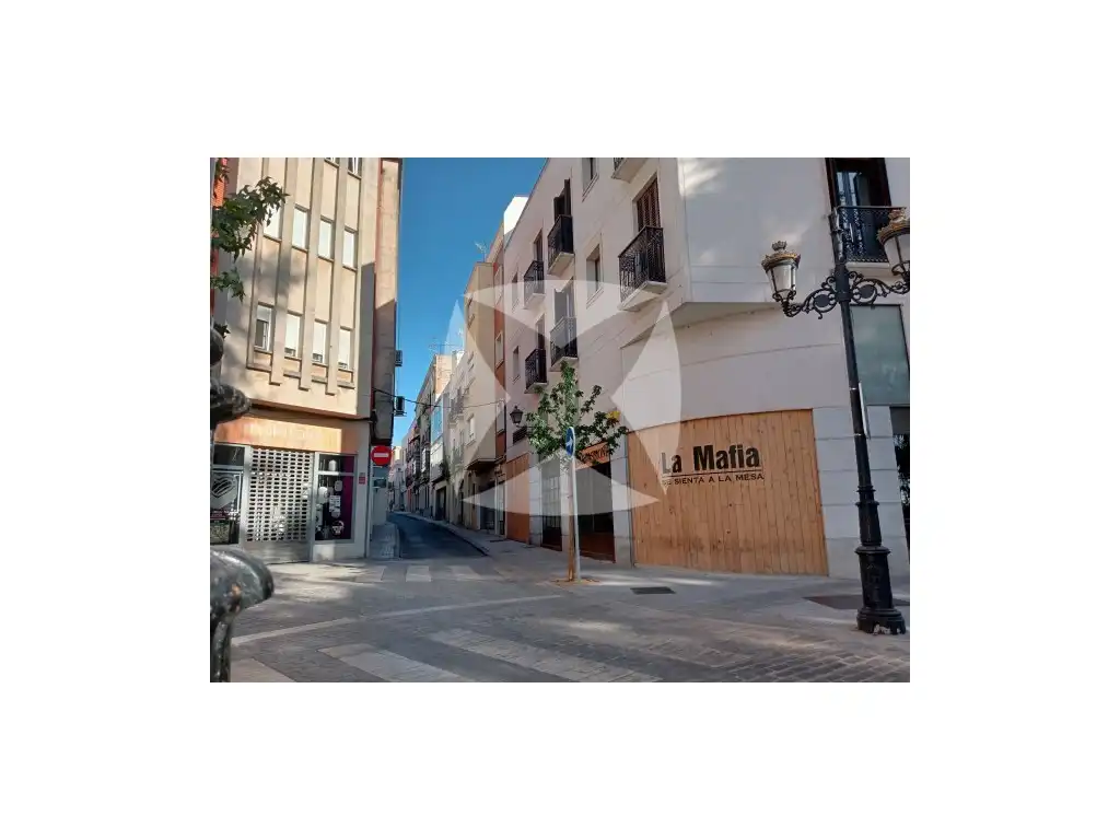 Außenansicht von Gebäude zum Verkauf in Badajoz