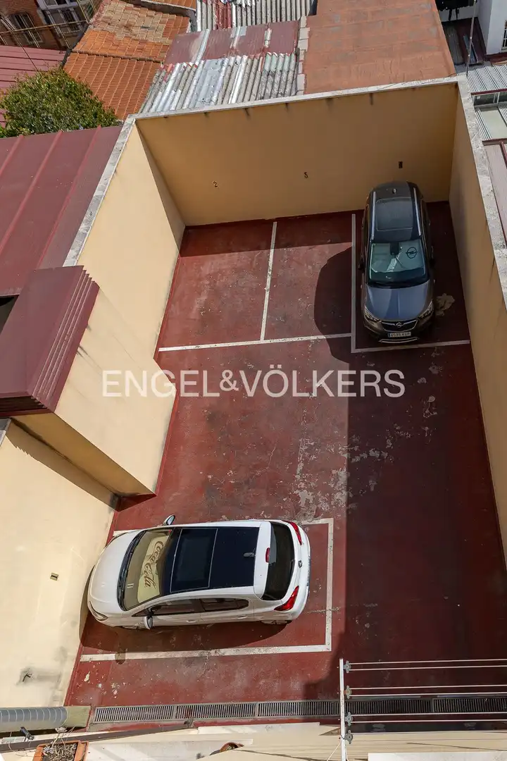Parking de Piso en venta en Madrid con Aire acondicionado, Calefacción y Amueblado